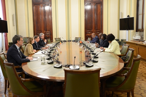 En una reunión mantenida hoy en la sede del ministerio  foto 2