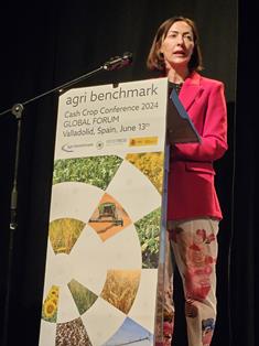 Hoy, en el Foro global sobre cultivos herbáceos de la red Agri Benchmark  foto 3