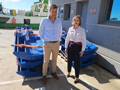 Hoy, en una reunión mantenida en Isla Cristina (Huelva)   foto 3