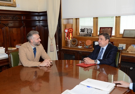 El ministro Luis Planas se reúne con el nuevo presidente de la Real Federación Española de Caza foto 2