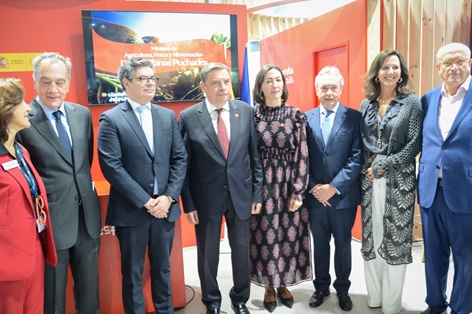 Hoy, en la inauguración de la feria Fruit Attraction 2024 foto 2