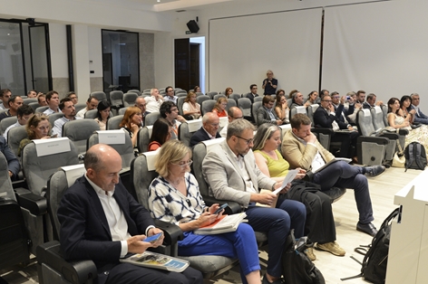 Hoy, en la inauguración de una jornada sobre el estado de la transformación digital del sistema agroalimentario español  foto 6