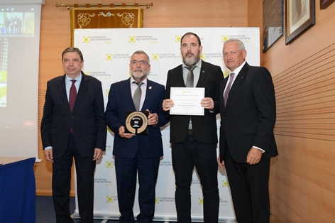 Hoy, en la clausura de la asamblea general de Cooperativas Agroalimentarias de España   foto 7