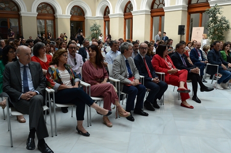 Hoy, en la presentación de la campaña de comunicación institucional 2024 foto 5