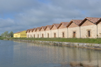 Dársenas del Canal de Castilla, junto al inicio del camino