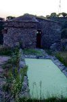 Fuente del Mendo junto al observatorio de aves