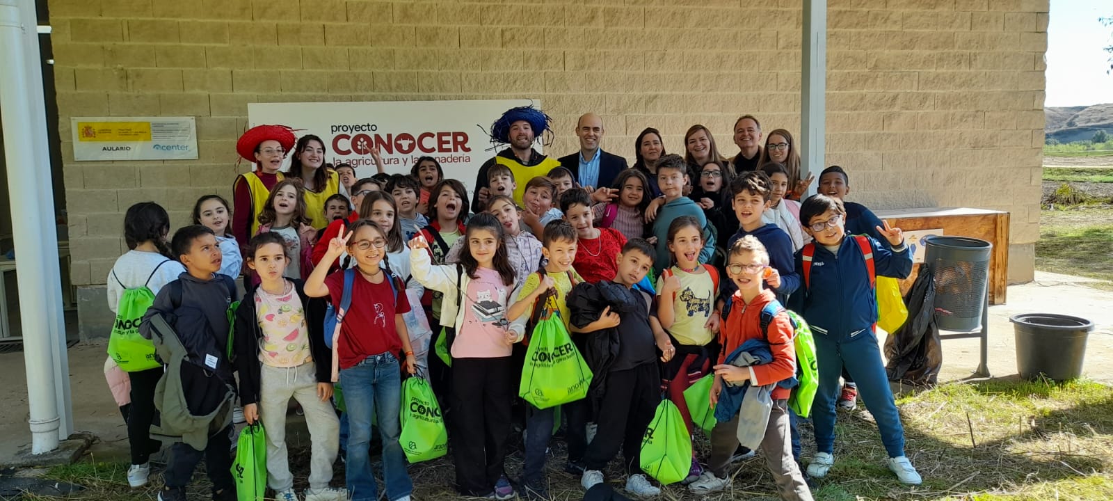 EL CENTRO NACIONAL DE TECNOLOGÍA DE REGADÍOS (CENTER) RECIBE LA VISITA DE CERCA DE 300 ESCOLARES EN EL MARCO DEL PROYECTO LÚDICO-EDUCATIVO “CONOCER LA AGRICULTURA Y LA GANADERÍA”