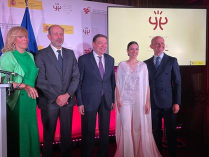 Hoy, en un acto celebrado en la embajada de España en Francia foto 3